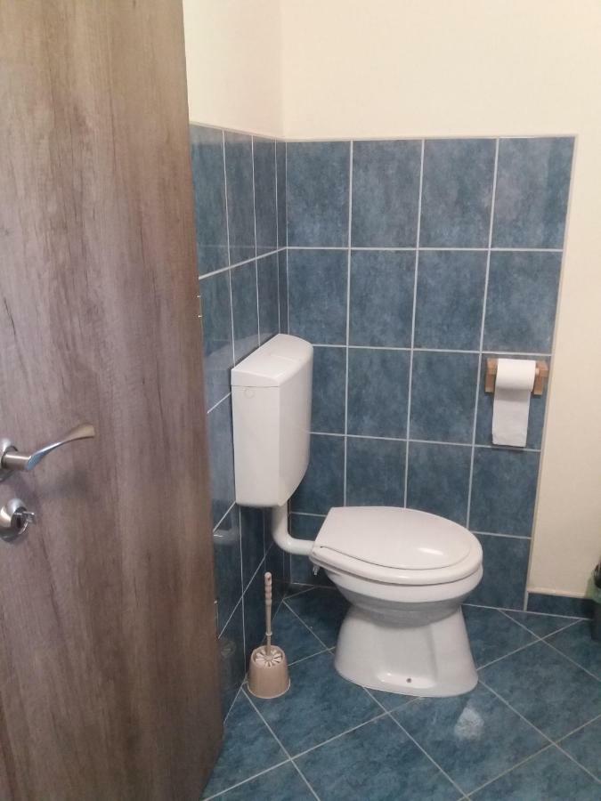 Appartamento Centrum Apartman Szeged Esterno foto