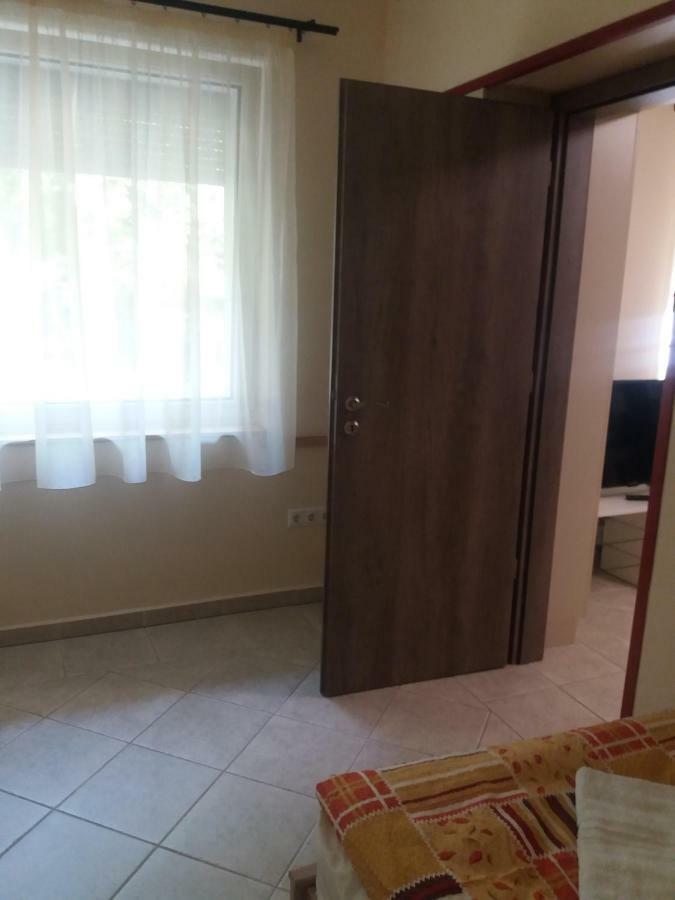 Appartamento Centrum Apartman Szeged Esterno foto