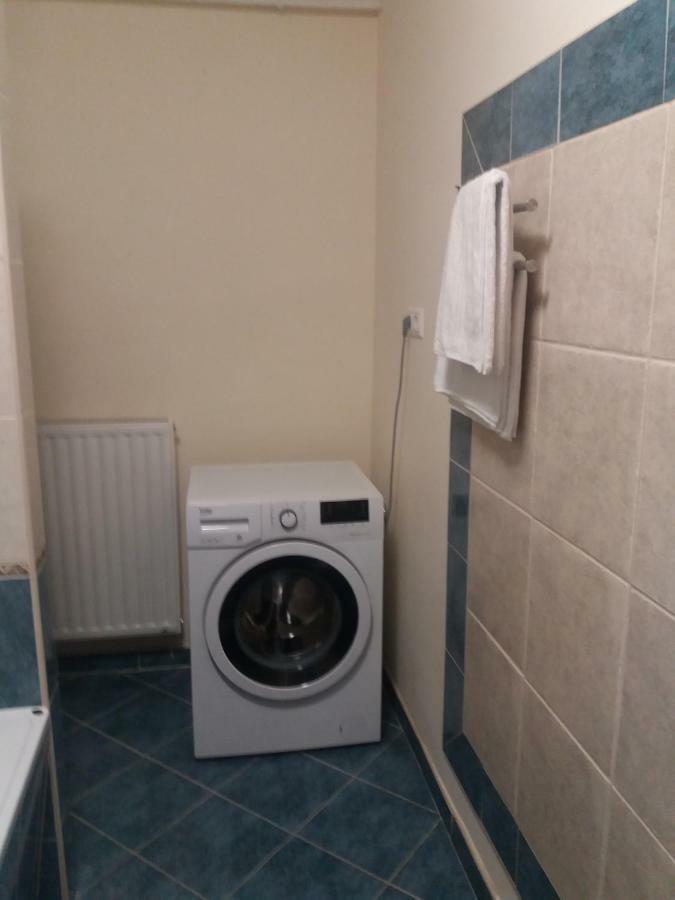Appartamento Centrum Apartman Szeged Esterno foto